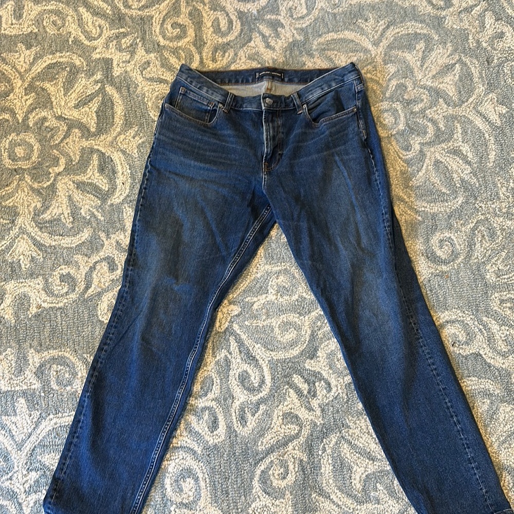 Men’s Everlane jeans